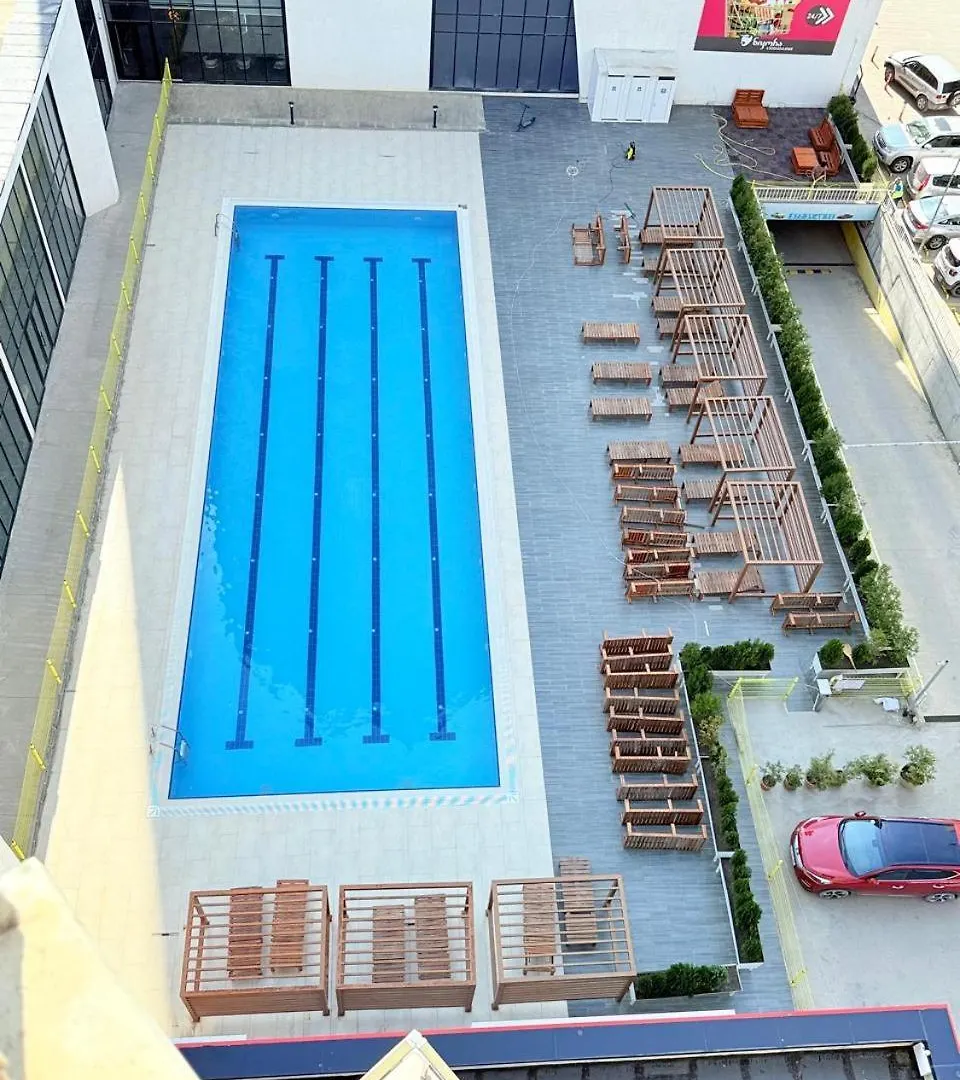 טביליסי Green Diamond 3 Bedroom 0*,